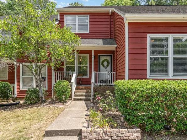 106 Weathersfield Dr, Durham, NC 27713