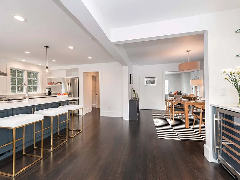 40 Cooper Ln — Photo 12