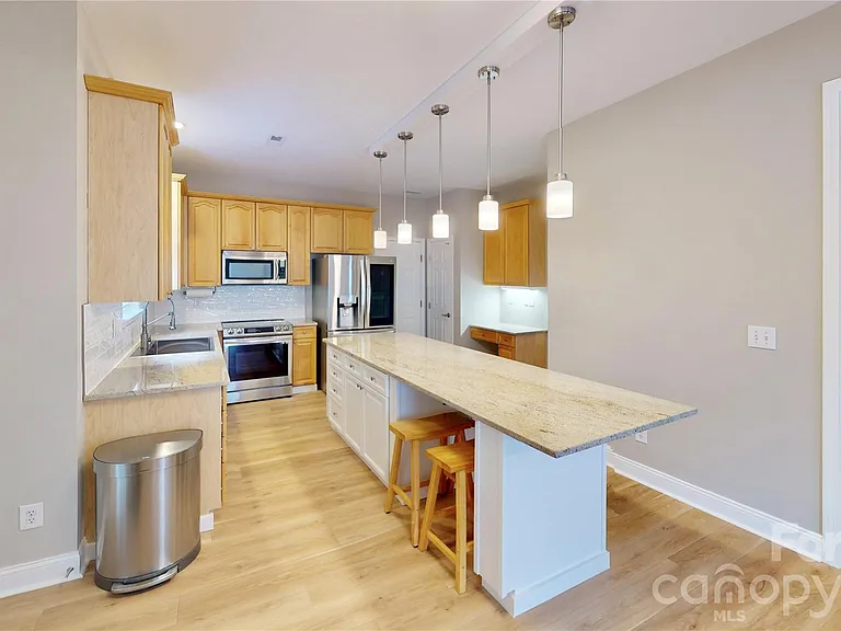 107 Stonemason Ct — Photo 11