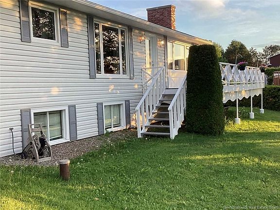 5th image of 150 Curtis Rd