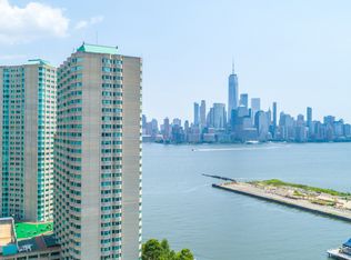 Riverside at Newport, Jersey City, NJ 07310