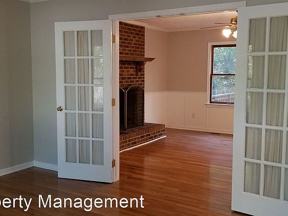 4th image of 102 Clarden Ct