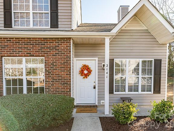 2nd image of 2141 Preakness Ct