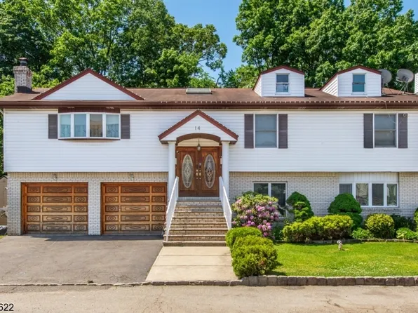 14 Willow Wood Ct, East Rutherford Boro, NJ 07073