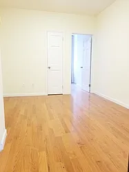 Rented by NYLA Realty