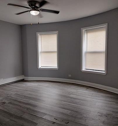 2nd image of 4611.5 S Drexel Ave #2B
