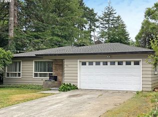 621 Richard St, Brookings, OR 97415