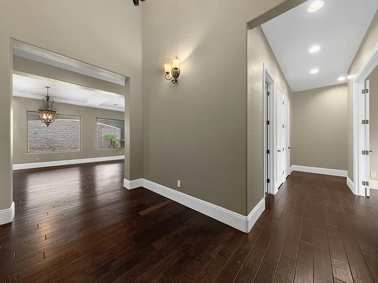 2776 Liberation Dr — Photo 32