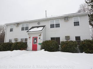 1590 8 1/2 St SE #2, Rochester, MN 55904