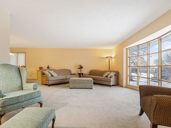 5th image of 2723 Green Apple Ln