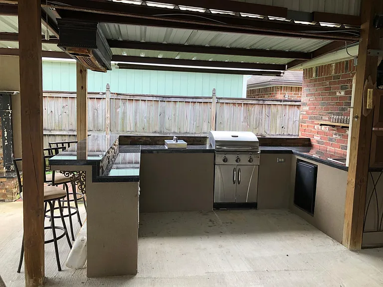 17764 Nine Oaks Ave — Photo 11