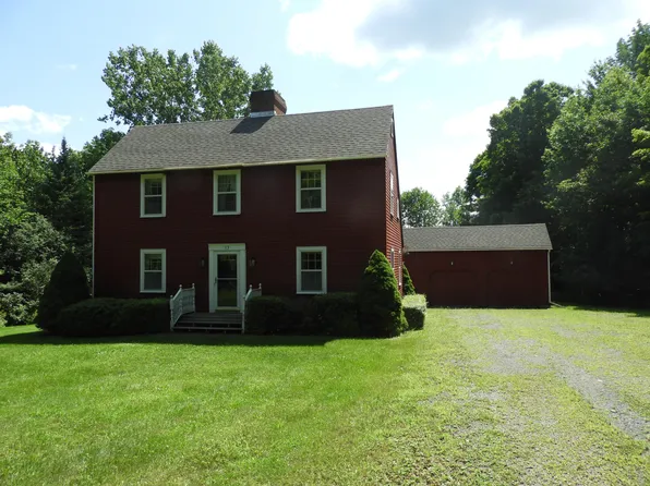 33 Alfreda Ct, Morrisonville, NY 12962