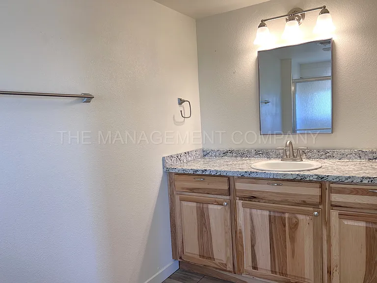 3536 N 2300 E — Photo 14