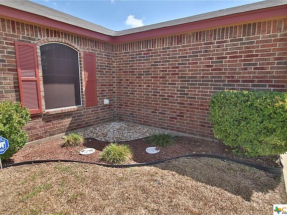 4th image of 4910 Judson Ave