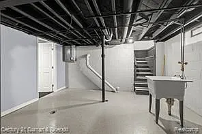 53 W Charlotte St — Photo 11