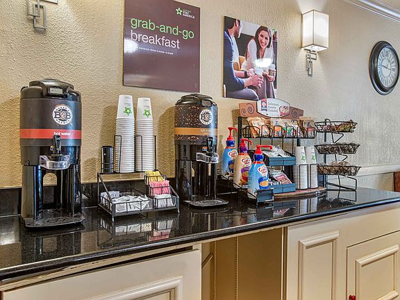 Free Grab-and-Go Breakfast