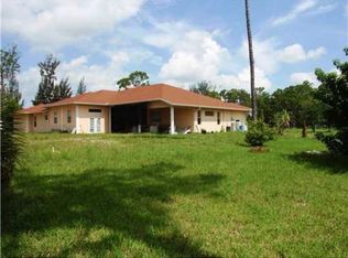 16440 E Secretariat Dr, Loxahatchee, FL 33470