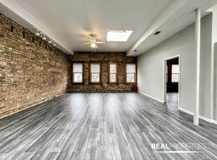 655 Central Ave APT C, Highland Park, IL 60035