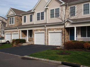 162 Levinberg Ln, Wayne, NJ