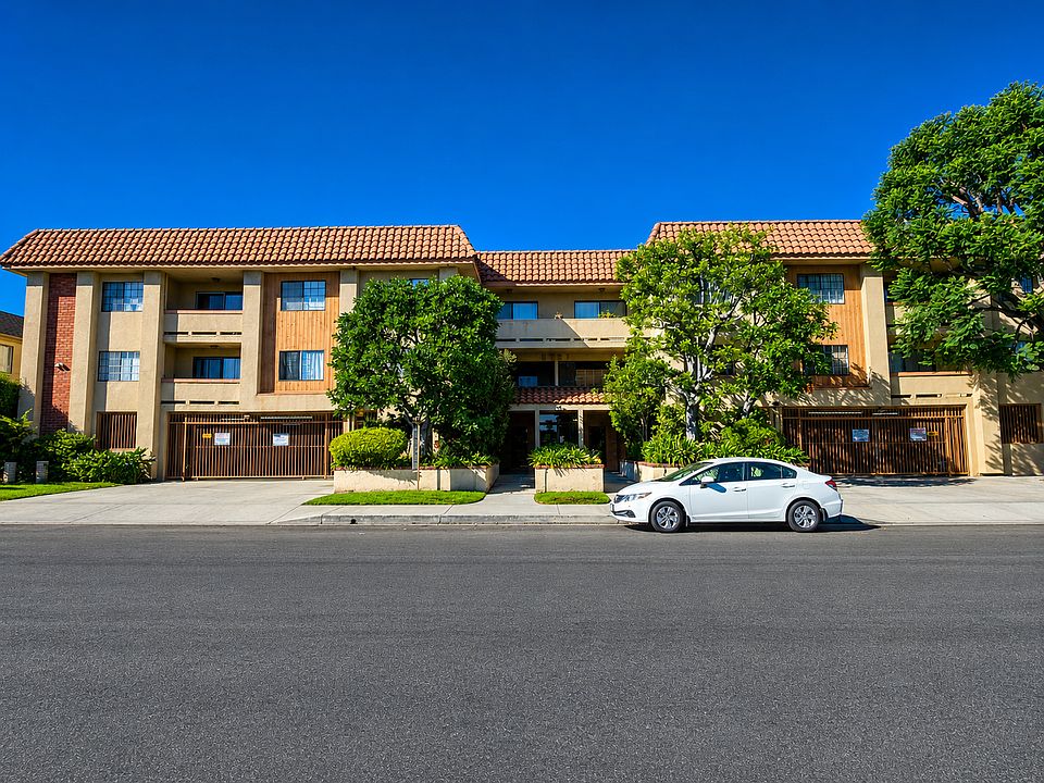 1st image of 5531 Corteen Pl APT 201