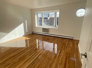 923 Gates Ave #A, Brooklyn, NY 11221