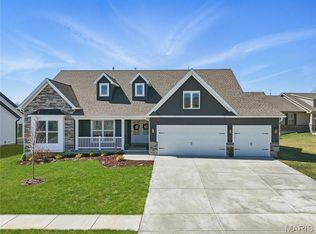 613 Schapers Ct, Moscow Mills, MO