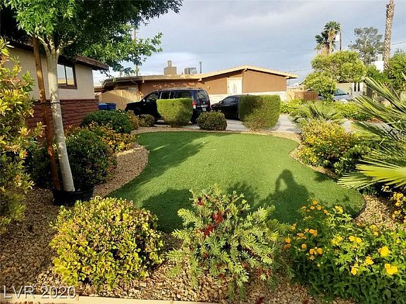 3rd image of 701 Osprey Cir