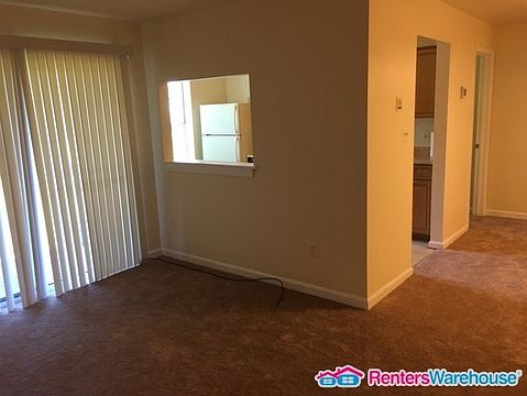 3rd image of 107 Water Fountain Way Unit 202