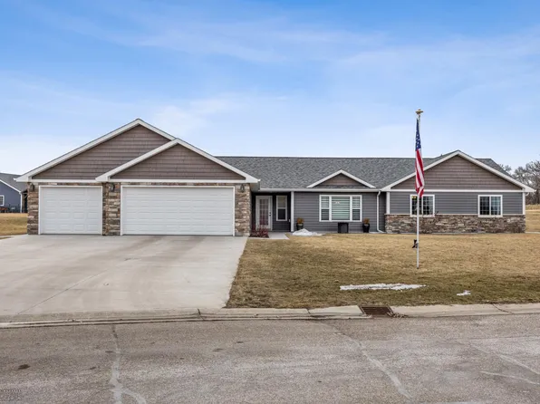 1920 Clear Creek Blvd, Detroit Lakes, MN 56501