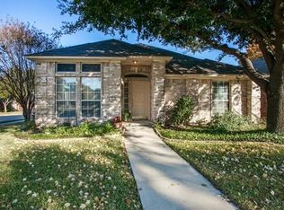 18240 Muir Cir, Dallas, TX 75287