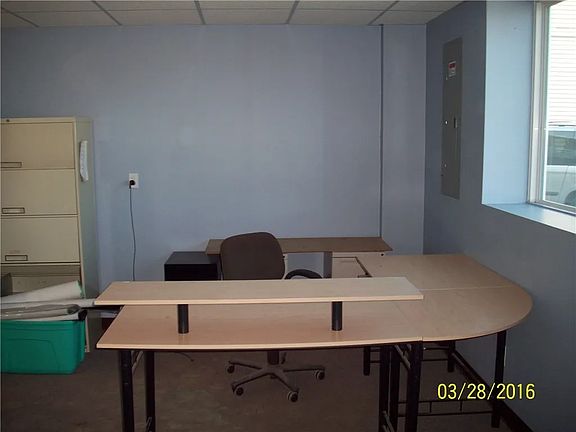 2nd image of 405 1st Ave SW #A