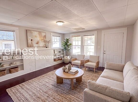 2nd image of 434 Bryant St