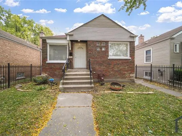 12423 S Perry Ave, Chicago, IL 60628