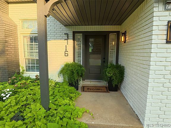 3rd image of 7716 S Granite Ave