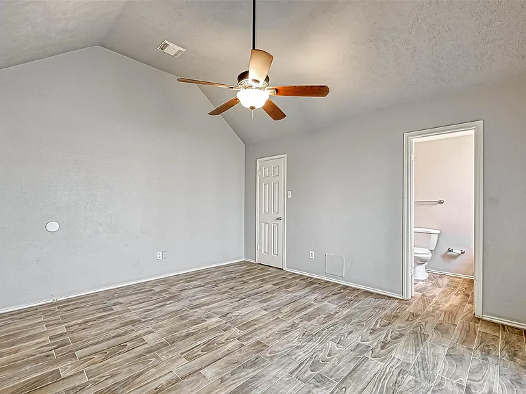 2235 Sentinal Oaks St — Photo 28