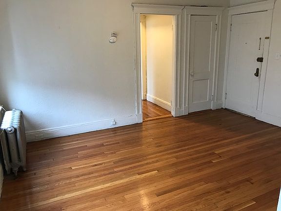 3rd image of 464 Commonwealth Ave #1191