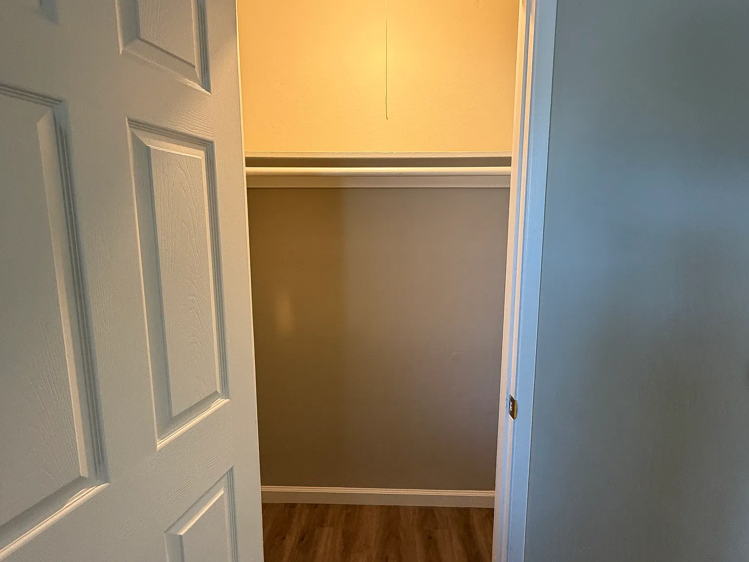 2 bed, 800 sqft, $2,395 — Photo 4