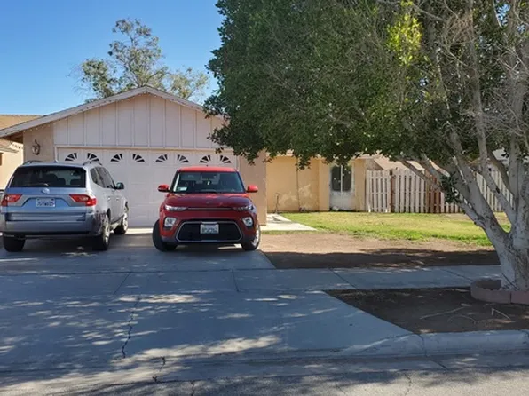 149 N 23rd St, El Centro, CA 92243
