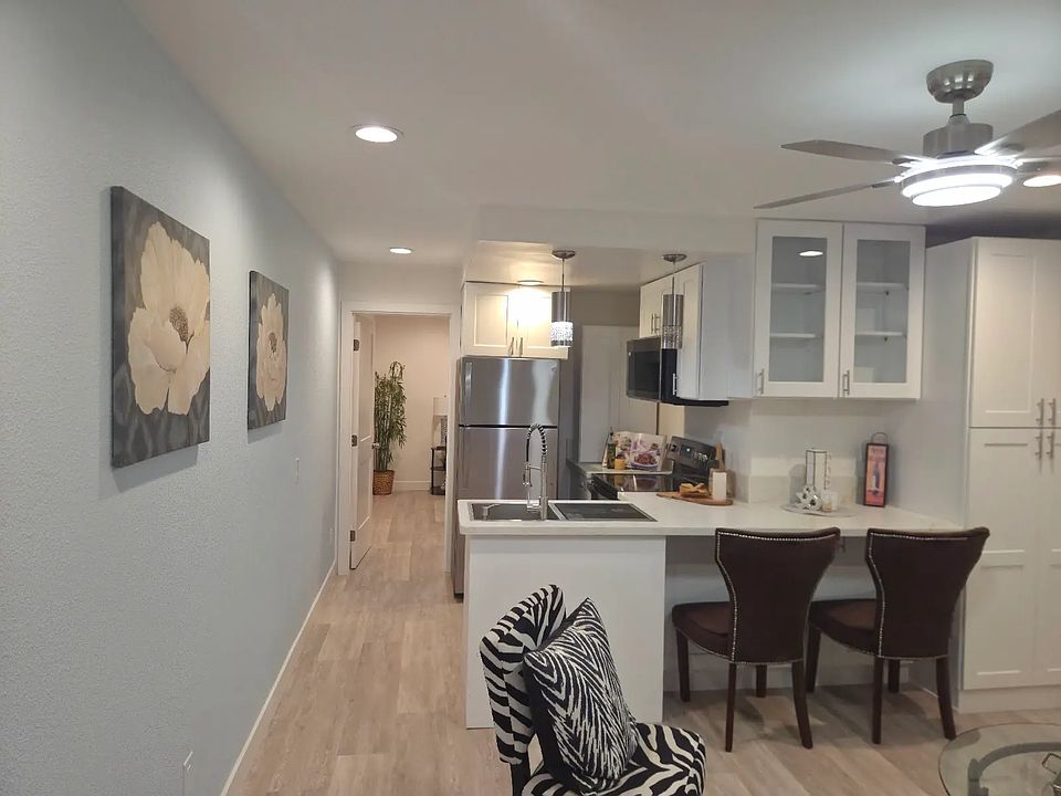 2nd image of 4541 Texas St APT 2