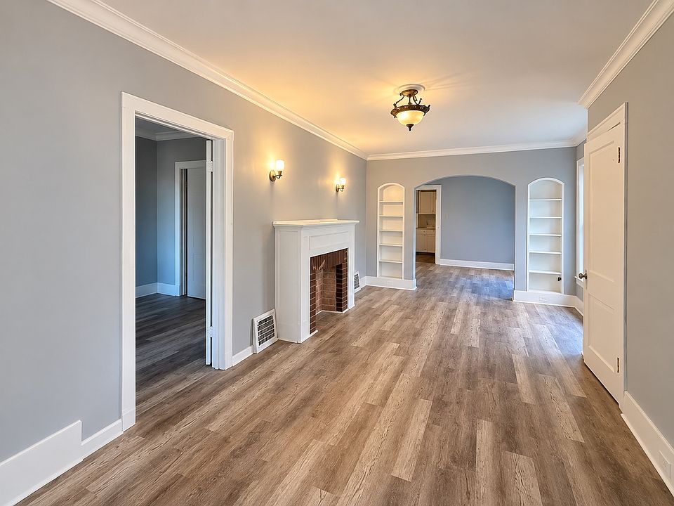1st image of 1215 Marmion Ave #1