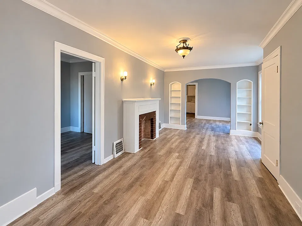 1215 Marmion Ave #1