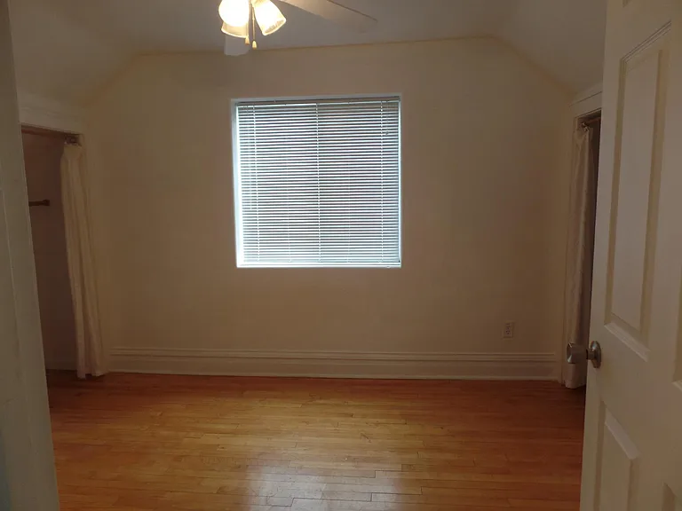 2428 Piedmont Ave — Photo 10