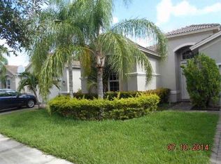 19121 Seneca Ave, Weston, FL 33332