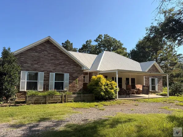 1074 County Road 1105, Maud, TX 75567