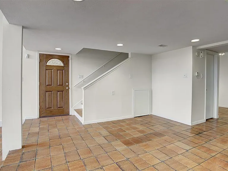 5918 San Felipe St #9 — Photo 14