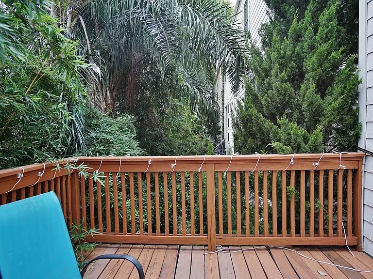 818 Lester St — Photo 20