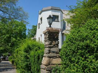 17 Bolton Gdns, Bronxville, NY 10708