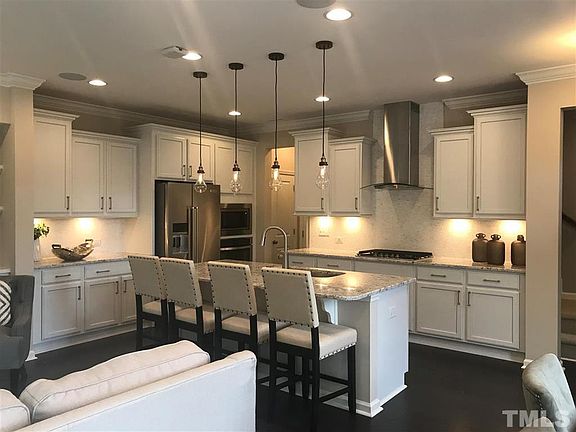 5th image of 1120 Canyon Shadows Ct
