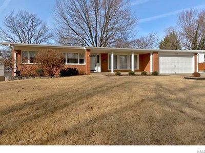 1495 Balmoral Dr, Florissant, MO, 63033