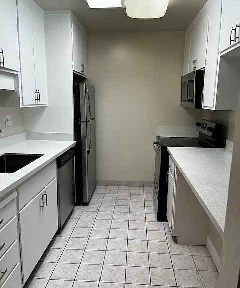 2165 Carlmont Dr — Photo 8